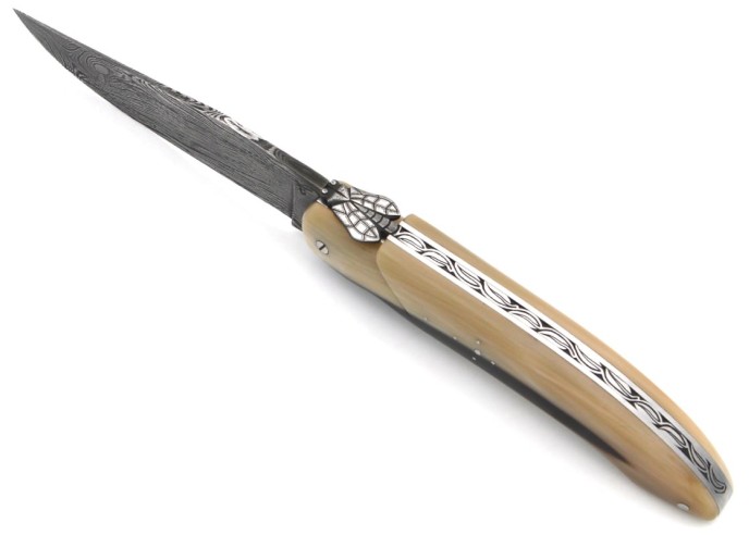 Laguiole-Jagdmesser, Damast Klinge, 13cm, Voller Griff aus Hornspitze