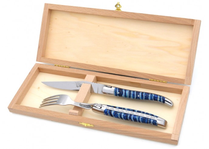 Set mit 1 Messer - 1 Gabel, breiter Griff aus blauem Mammutstoßzahn, Heftbacken aus glänzendem Edelstahl