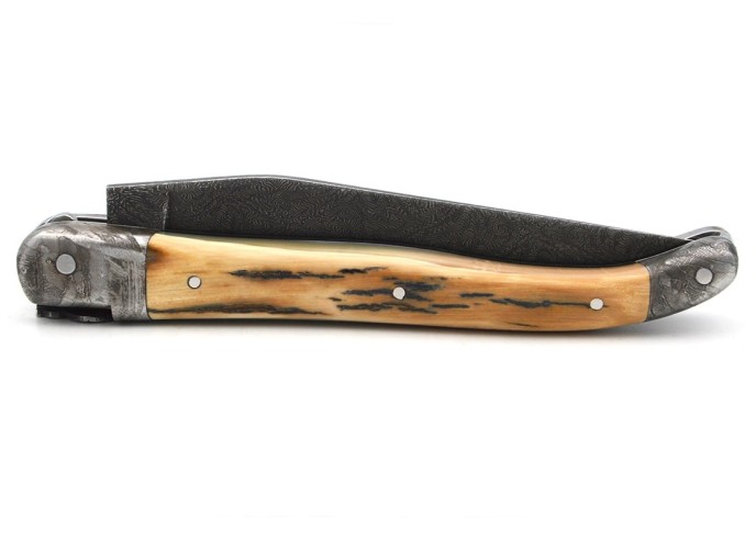 Laguiole Klappmesser 12 cm, Heftbacke und Klinge aus Damaststahl, Feder mit Meißel gemeißelt, Griff aus Warzenschweinzahn