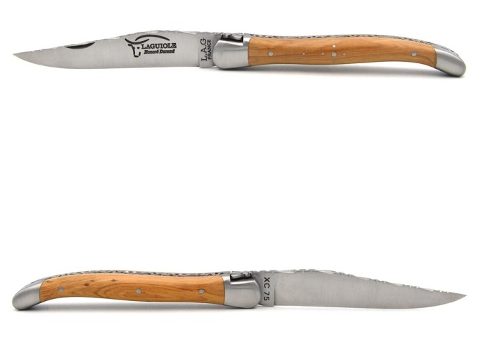 Laguiole pocket knife, 11 cm, forged bee, top and bottom chiseling, juniper handle with matt bolsters
