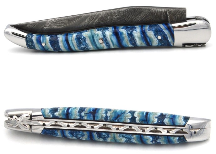 Laguiole 12 cm, lame damas, manche en molaire de mammouth bleu clair