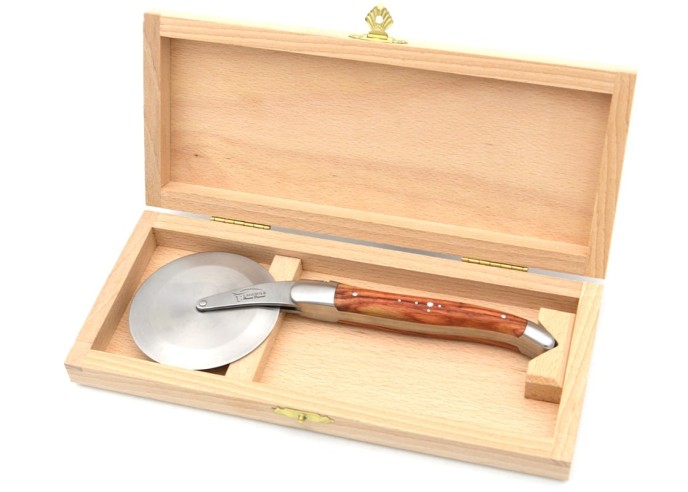 Roulette à pizza de Laguiole, manche bois de rose, finition inox mat