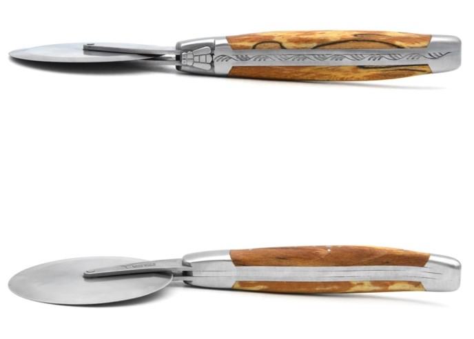 Laguiole Pizzaroller, Griff aus Aubrac-Buchenholz