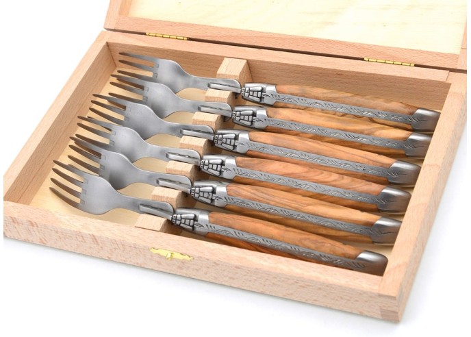 Laguiole forks with matt stainless steel bolsters. Olive wood handles