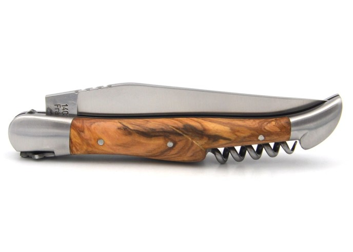 Laguiole Freemason, blade and corkscrew, olive wood & black spacer