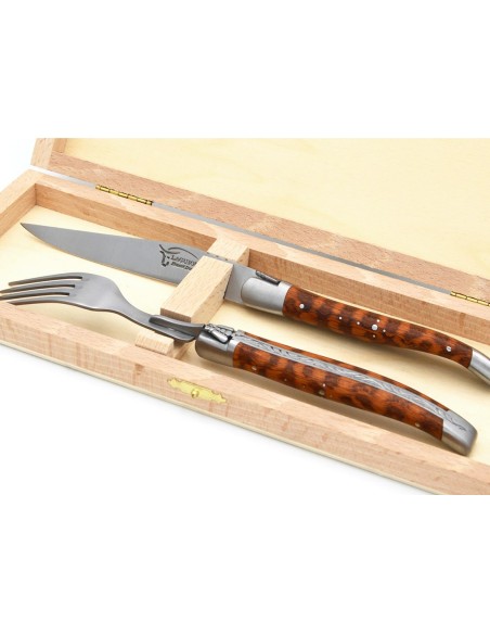 Set mit 1 Messer - 1 Gabel, breiter Griff aus Schlangenholz, Heftbacken aus mattem Edelstahl