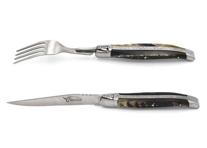Set of 1 knife - 1 fork in ram's horn, matt stainless steel finish