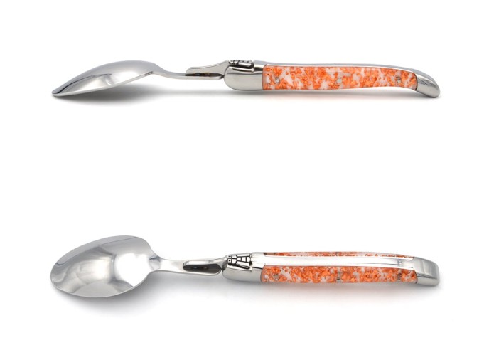 Cuillères à soupe de Laguiole, feuille de cuivre en inclusion