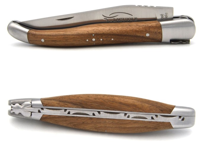 Laguiole pliant 12 cm, abeille forgée, manche super galbé en noyer