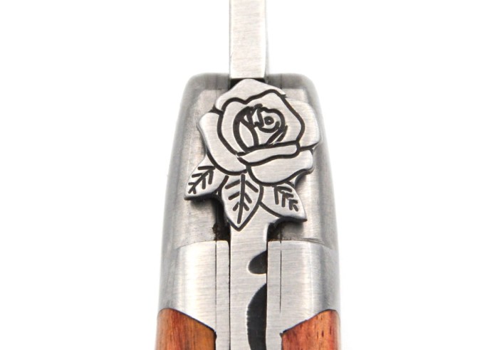 Laguiole Klappmesser, 12cm, Rosenmotiv, Griff aus Rosenholz