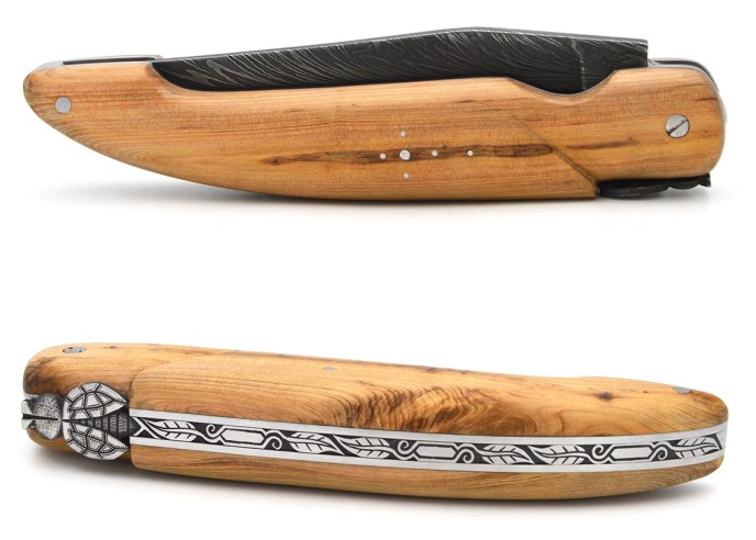 Laguiole-Jagdmesser 13.5 cm, Damastklinge Federmotiv, Wacholderholz