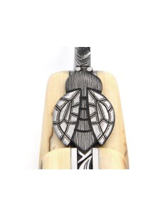 Laguiole de Chasse 13.5 cm, lame damas plume, défense de mammouth