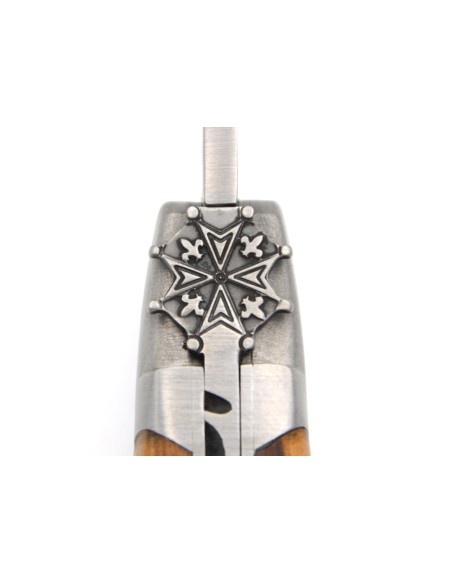 Laguiole pliant 12 cm, croix huguenote, lame seule, manche en olivier