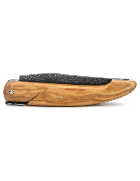 Laguiole hunting knife 13.5 cm, feather damascus steel blade, olive wood