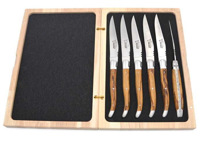Coffret de couteaux de table de Laguiole, manche galbé en bois serpent