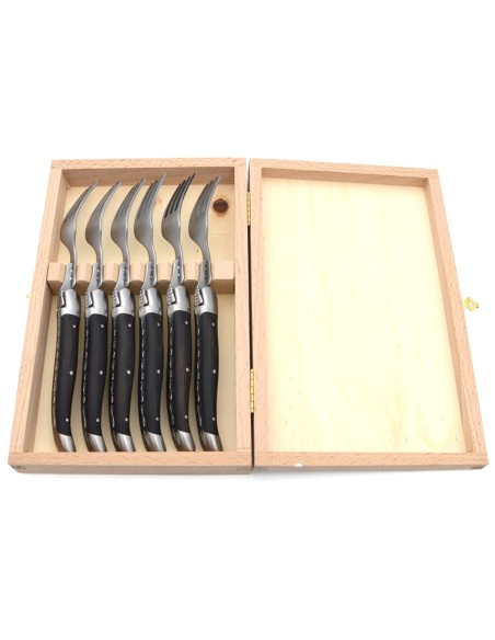 Laguiole forks with matt stainless steel bolsters. Wide pale horn tip handles