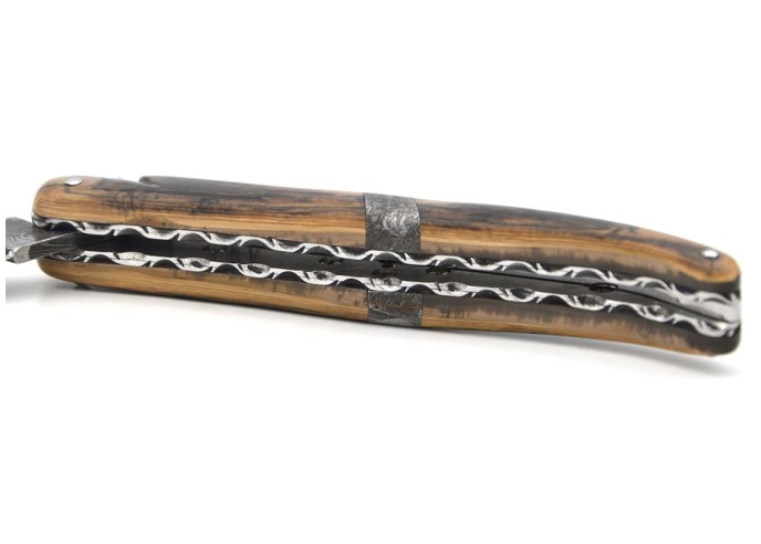 Laguiole Klappmesser 12 cm, zentraler Heftbacke aus Meteorit, Damast Mosaikklinge mit einem Griff aus Mammutelfenbein