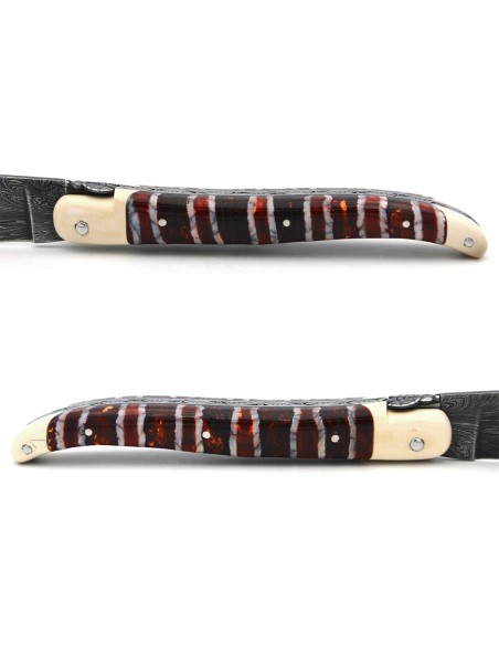 Laguiole-Messer aus rotem Mammutmolar, Damast-Mosaikklinge