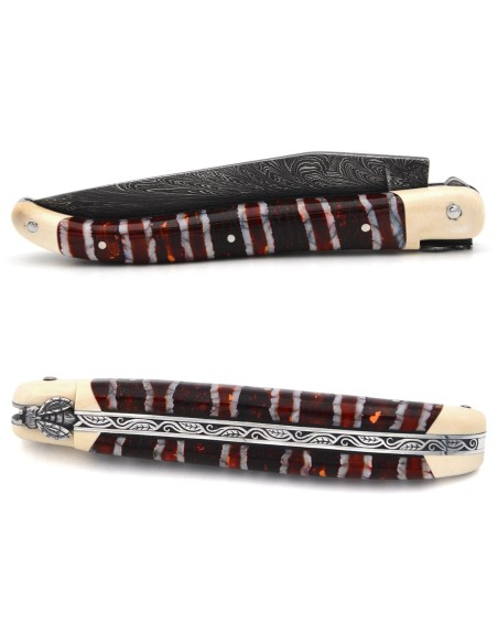 Laguiole-Messer aus rotem Mammutmolar, Damast-Mosaikklinge
