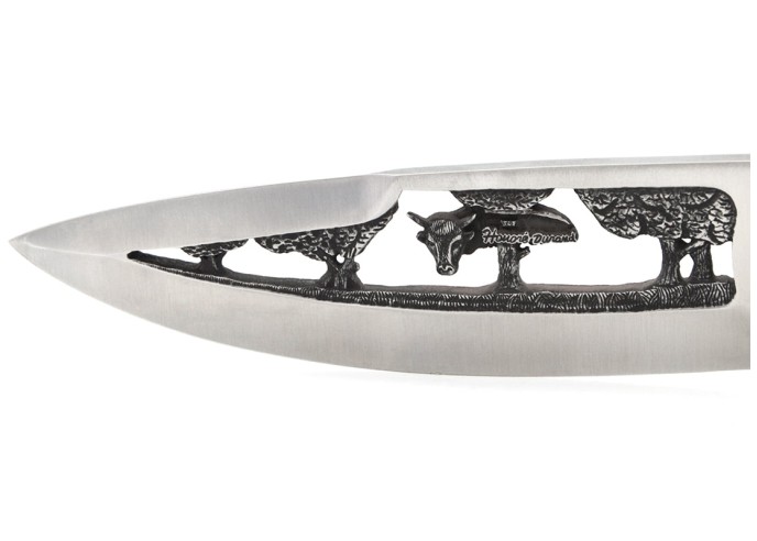 Gerades Messer mit dreidimensional geschnitzter Klinge