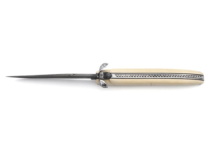 Laguiole 13 cm, mechanical bee, mammoth ivory, Damascus steel blade