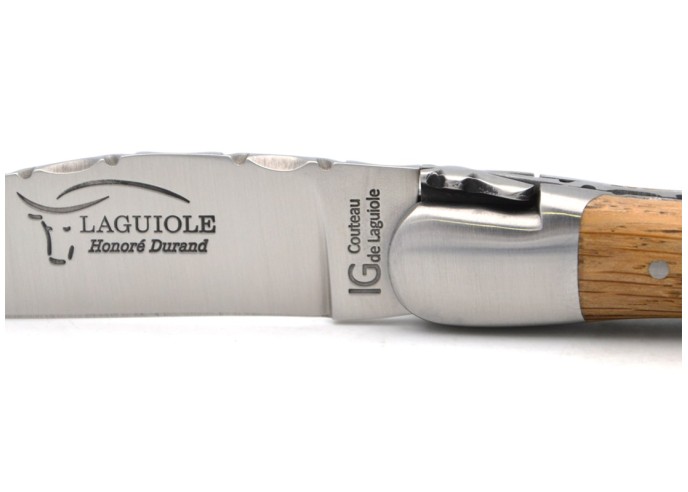 Laguiole with GI, top and bottom chiseling, barrel oak handle