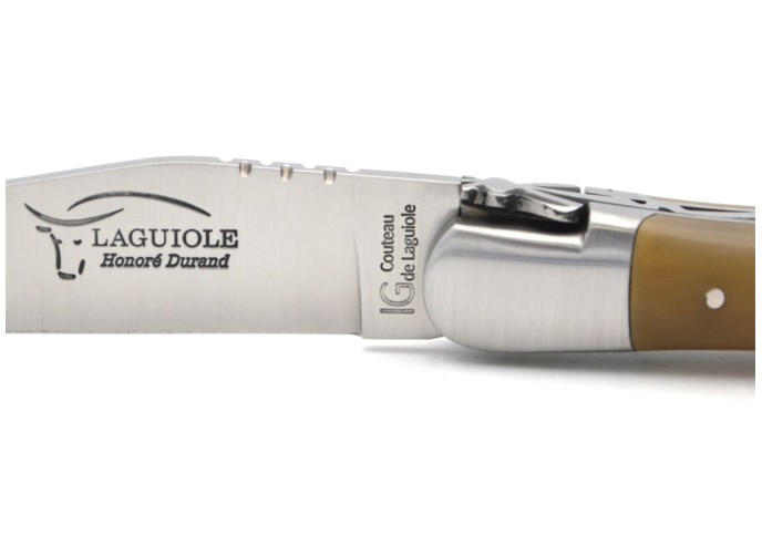 Laguiole with Geographical Indication label, 12cm pale horn tip handle