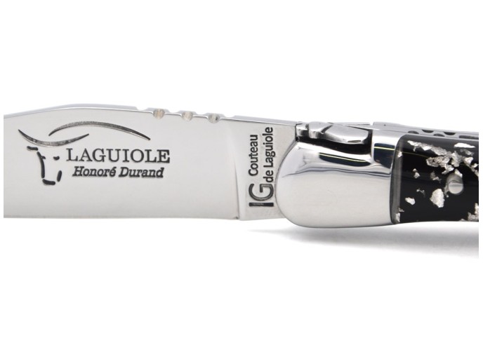 Couteau de Laguiole labellisé indication géographique en feuille d'argent
