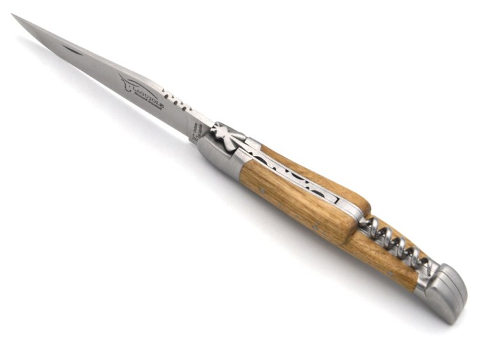 Laguiole-Messer mit GA, 12 cm Griff aus Akazienholz mit Korkenzieher