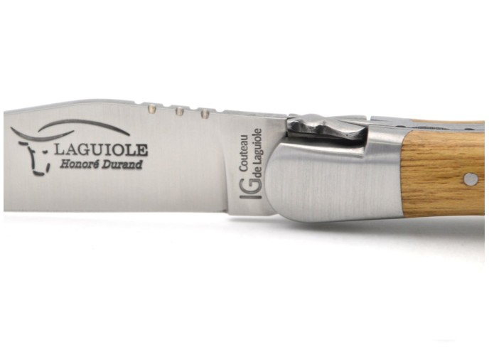Couteau de Laguiole labellisé IG en acacia avec tire-bouchon