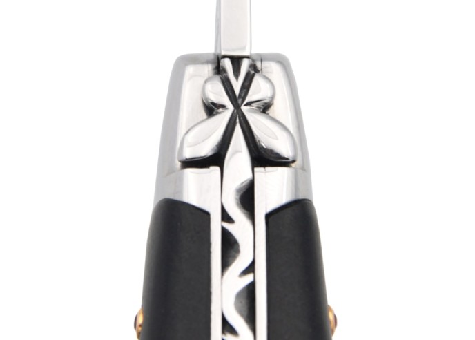 Couteau de Laguiole en jade noir avec inserts de rubis sertis d'or