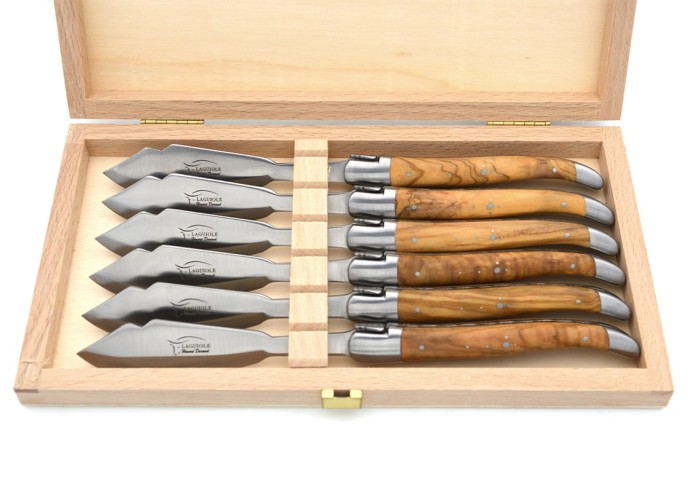 Laguiole Fischmesser, breiterer Griff aus Olivenholz, Heftbacken aus mattem Edelstahl