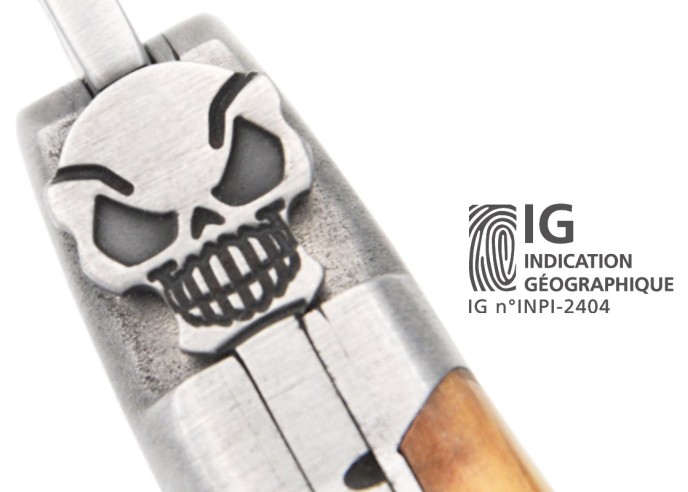 Laguiole mit Label GA, 12 cm Griff aus Olivenholz, Schädelmuster N°2