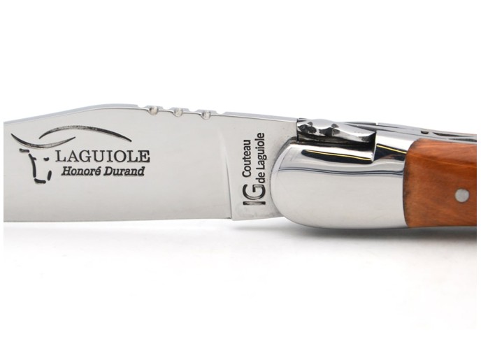 Laguiole with Geographical Indication label, briar wood handle, shiny