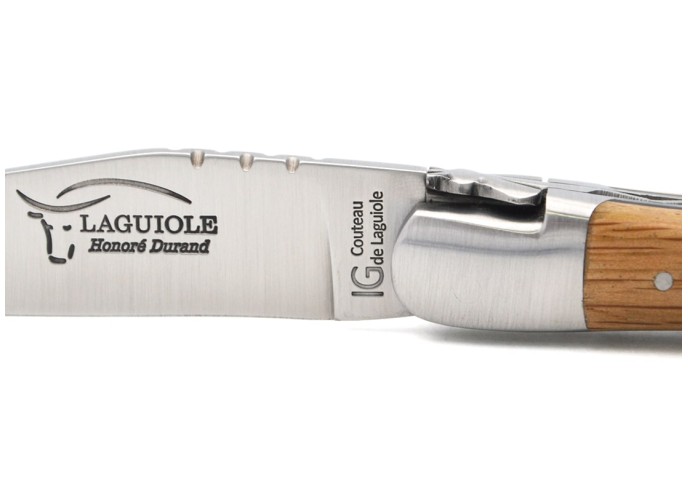 Laguiole Geographical Indication, 12 cm barrel oak wood & black spacer