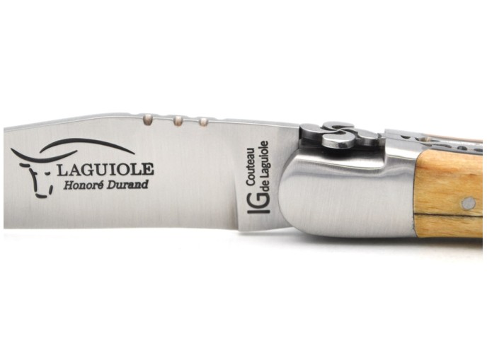 Laguiole mit GA, Aubrac-Buchenholz, Baskisches Kreuz, Doppelplatinen