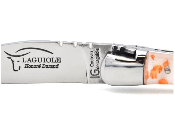 Couteau de Laguiole indication géographique en feuille de cuivre