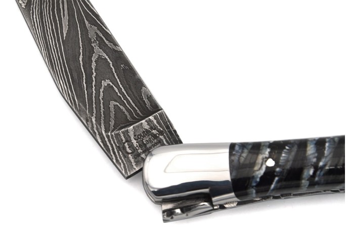 Laguiole mit Label GA, 12 cm aus schwarzem Mammutmolar, wildem Damast