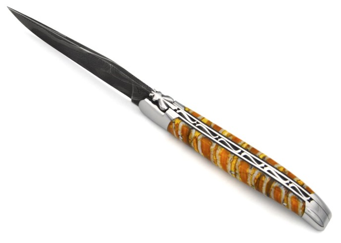 Laguiole mit Label GA, 12 cm aus gelbem Mammutmolar, wildem Damast