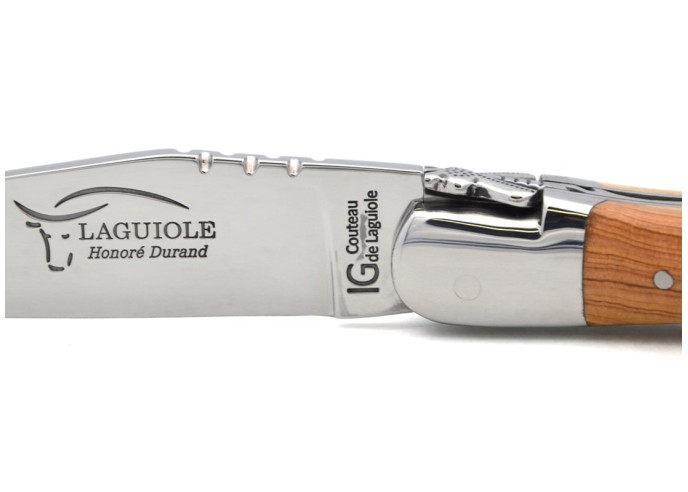 Laguiole mit GA, 12 cm Griff aus Wacholderholz,  Klassiche Biene Nr.2