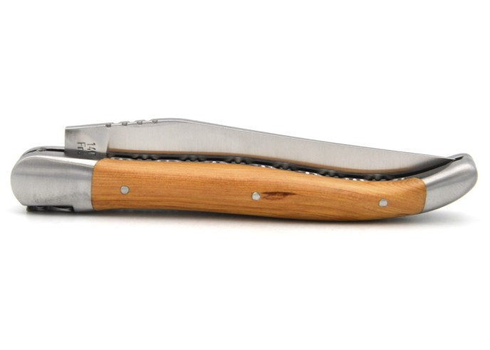 12 cm aus Wacholderholz, Doppelplatinen ziseliert, Glatte Feder